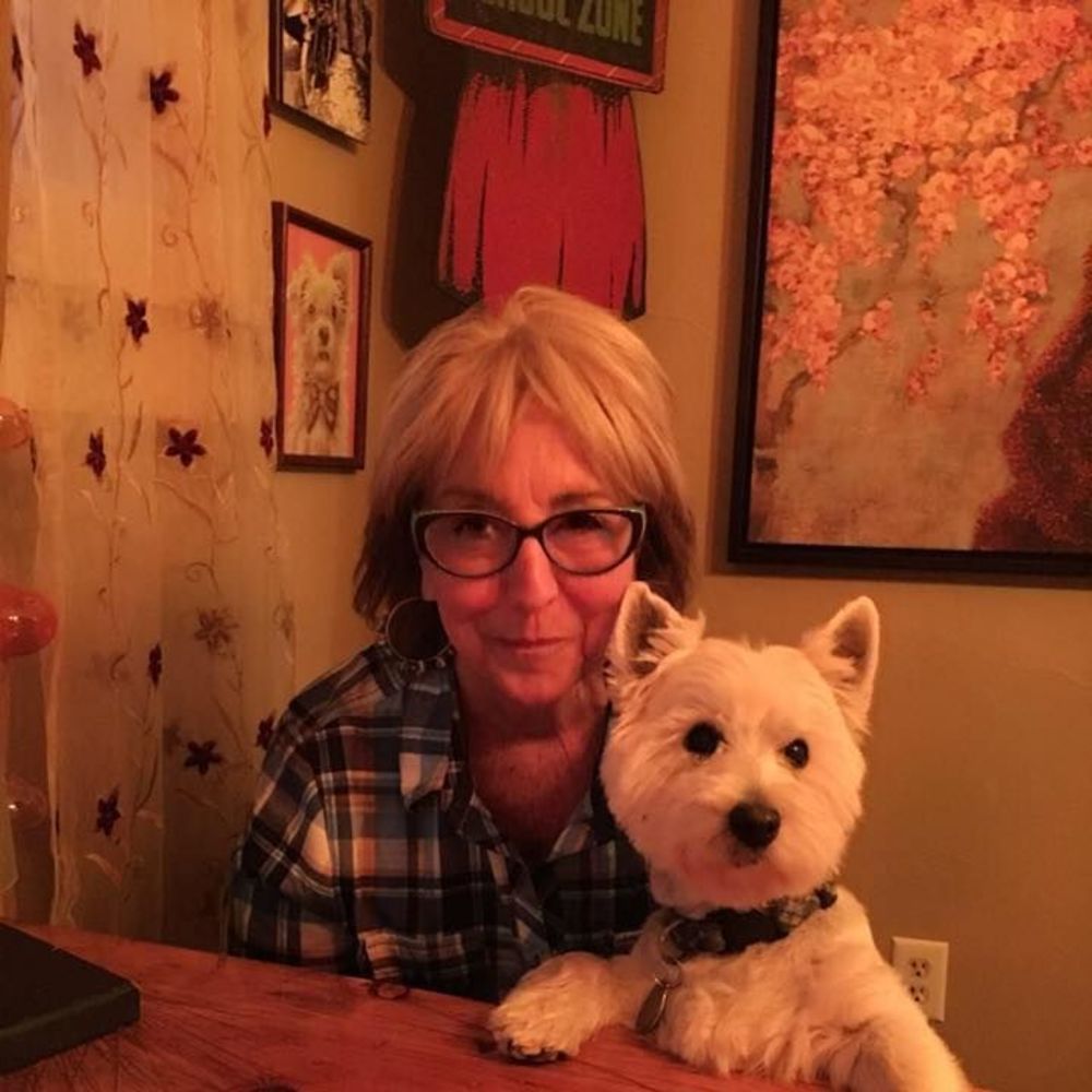 Meet your Posher, Julee